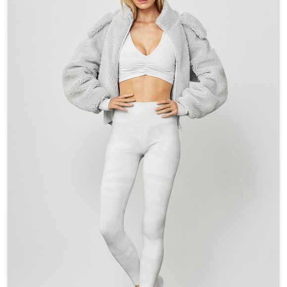 ALO Yoga Pants - Alo high waist vapor legging